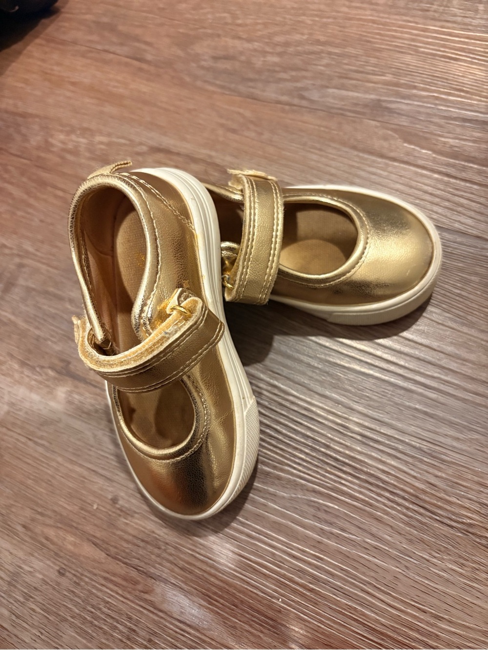 OshKosh B'gosh Gold Mary Jane Sneakers for Kids